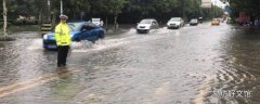 为什么城市下雨就积水